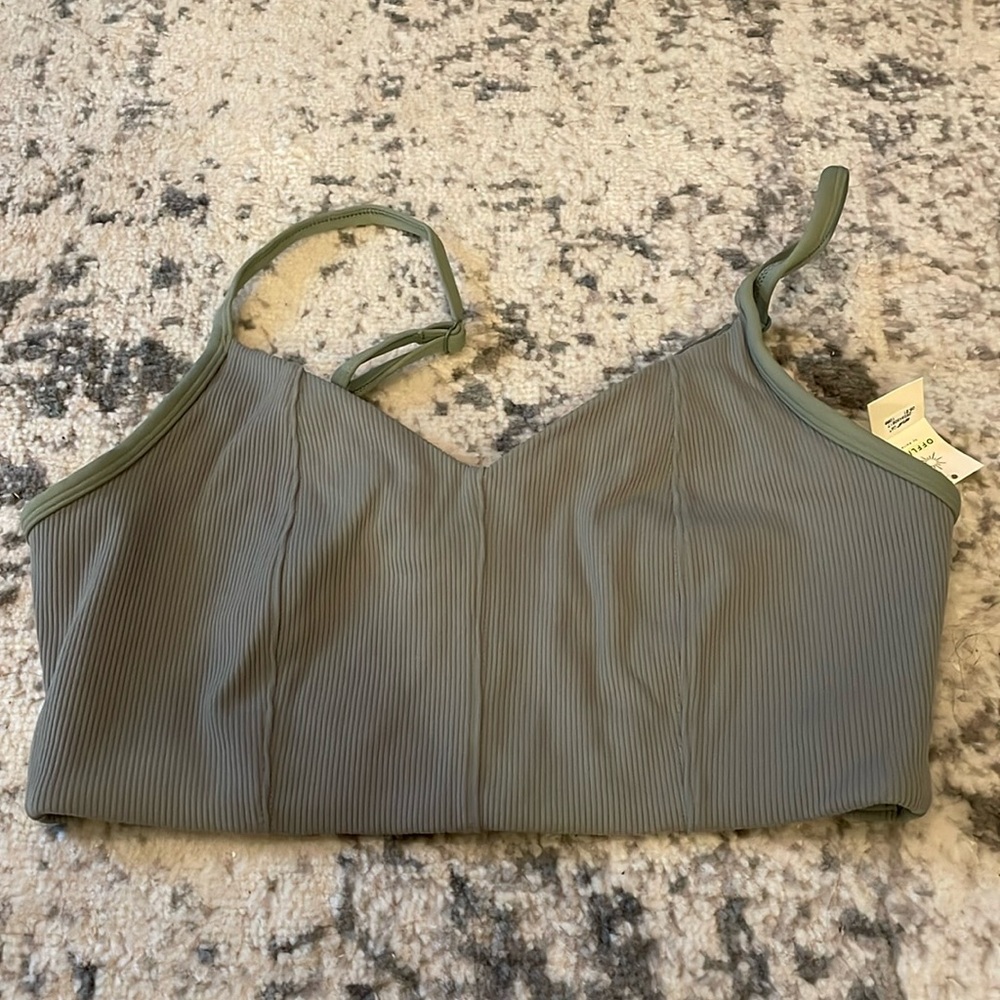 Aerie Offline Women’s Sport’s Bra NWT SZ M